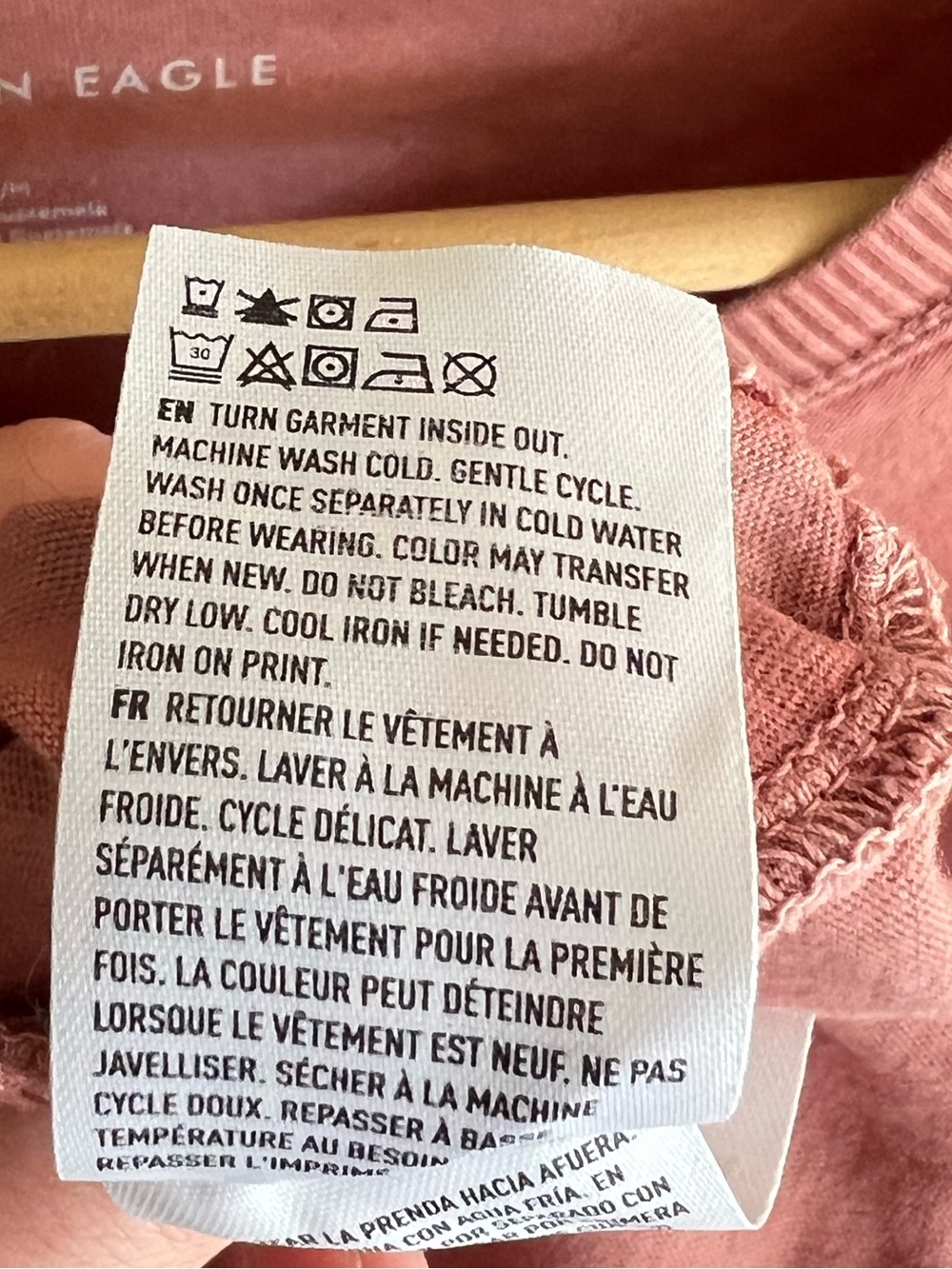 AE cute tee - Picture 5 of 6